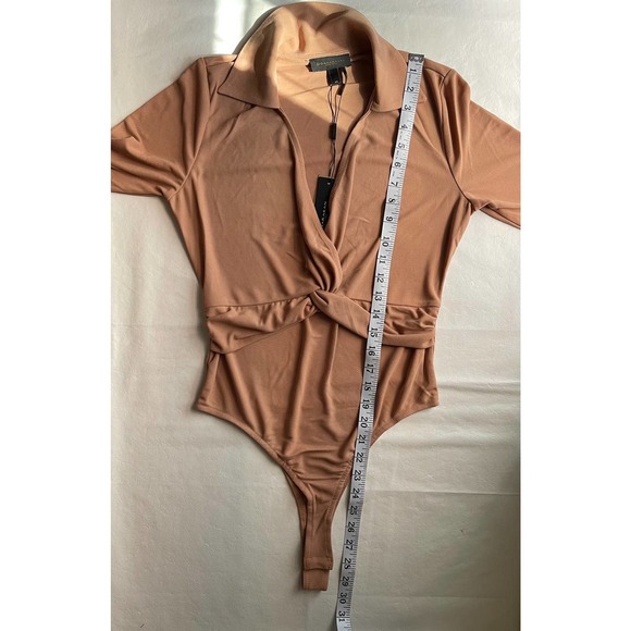 Donna Karan New York Twist Front Plunge LS Crepe Jersey Bodysuit, Toast, Size XS - Picture 10 of 10